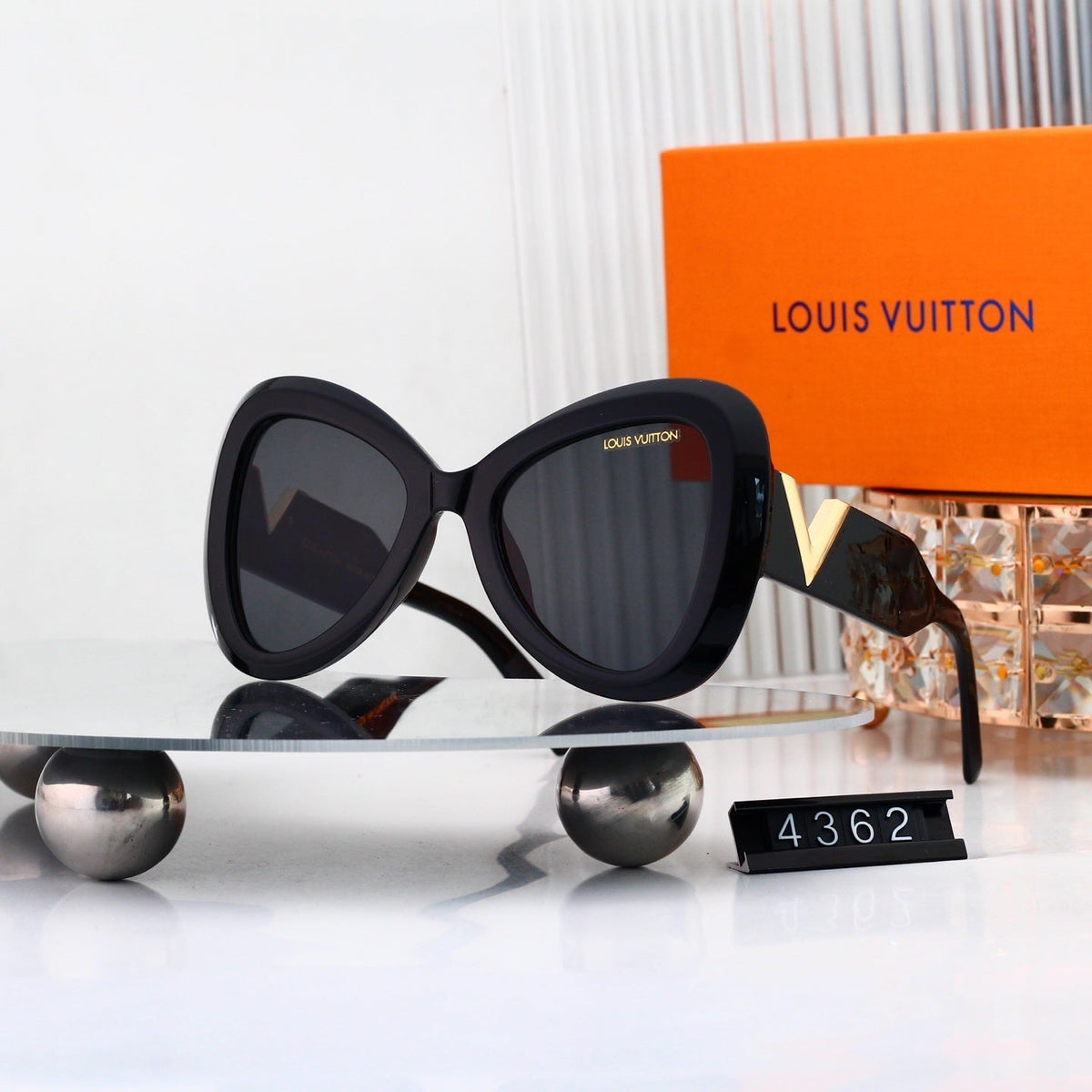 Cat-Eye Sunglasses